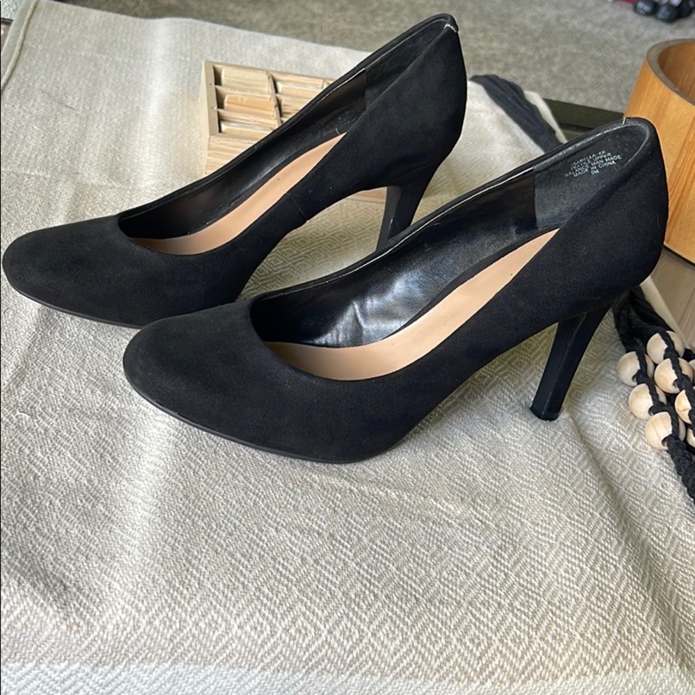 Kelly&Katie Brand Pumps
